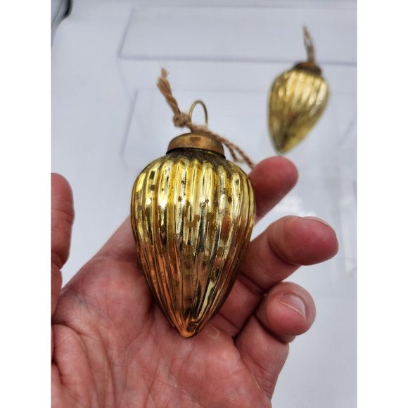 2 Vintage Kugel Style Gold Ribbed Mercury Glass Christmas Holiday Ornaments - Picture 6 of 7